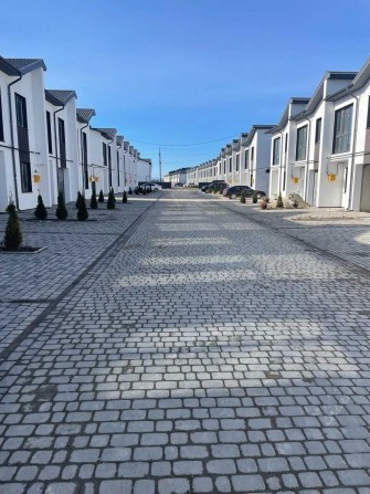 Найвигідніша пропозиція - готовий кутовий таунхаус за ціною квартири - фото 1