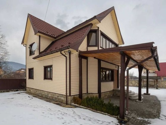 Розкішний та затишний будинок в м. Надвірна повністю укомплектований. Надворная