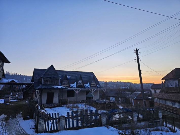 Продається будинок в центрі Ворохти - фото 1