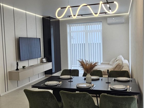 Продається будинок з ремонтом Крихівці Крихівці