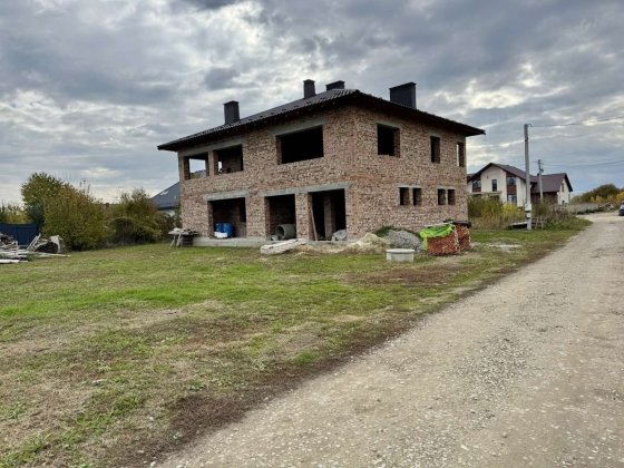 Продам будинок Крихівці. Власник.