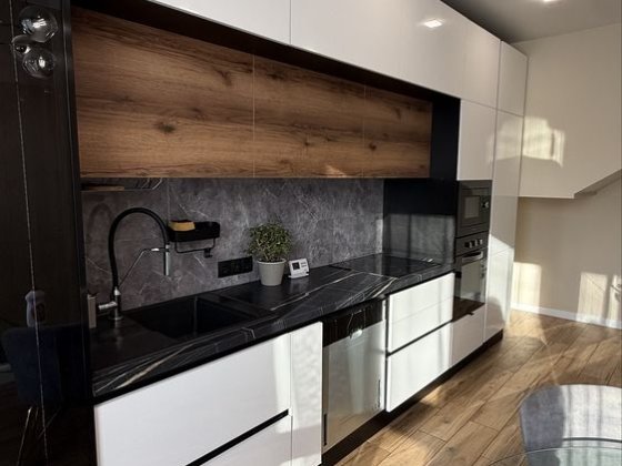 Продаю таунхаус з ремонтом в селі Крихіці Крихівці