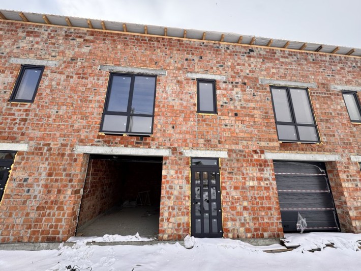 Якісний 2-поверховий таунхаус у Крихівцях/всі міські комунікації - фото 1