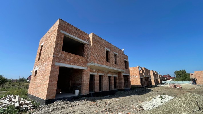 ДУПЛЕКС_2 км міське озеро та парк_Закрита територія_велика ділянка 8Х8 - фото 1