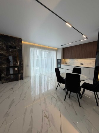 Дублекс з ремонтом та власною ділянкою. - фото 1