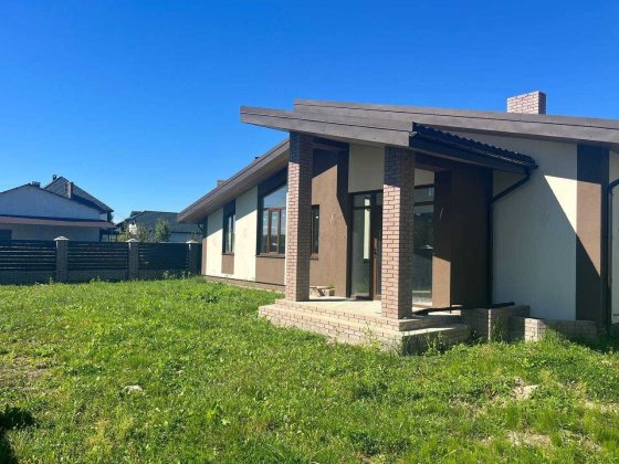 Будинок з сучасним проектом 140 м2 Драгомирчаны