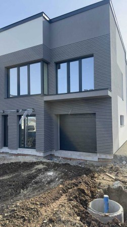 Готовий до ремонту Будинок / Дуплекс з ГАРАЖЕМ 130м2. - фото 1