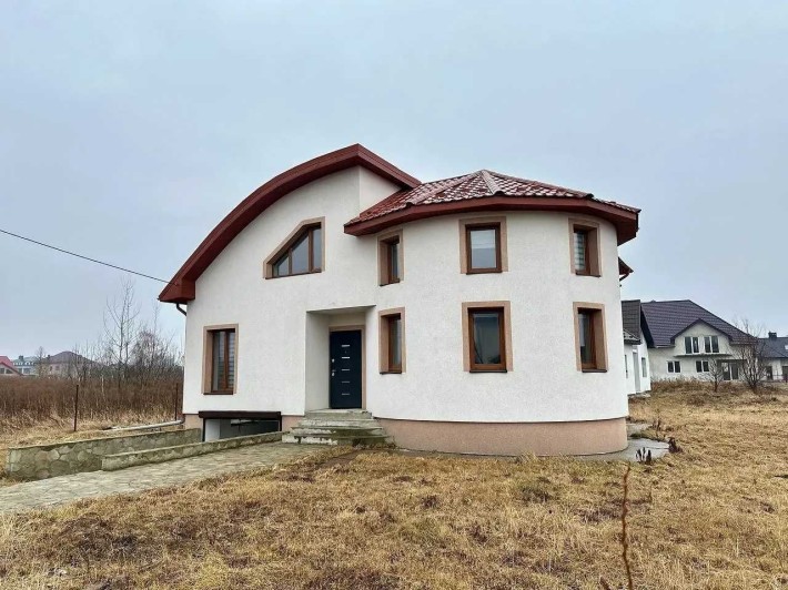 Ідеальний будинок для молодої сім’ї з дітьми у передмісті Франківська - фото 1