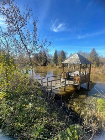 Садиба 53 сот. у Тлумачі з двома будинками та власним ставом - фото 1