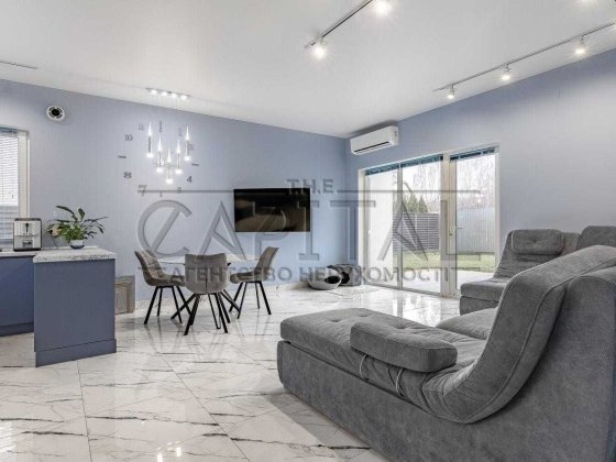 Продаж 2-поверхового будинку, с. Гатне Гатне