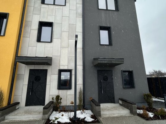 ТаунХаус 86 кв розтермінування на три роки Гатне