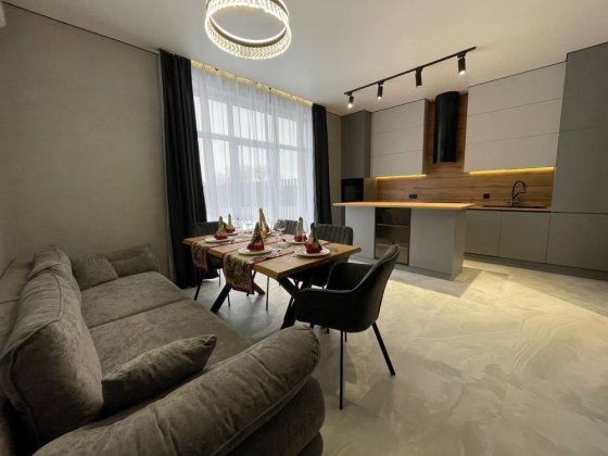 Продається дуплекс 112 м² з ремонтом, меблями та технікою в Гатному Гатне