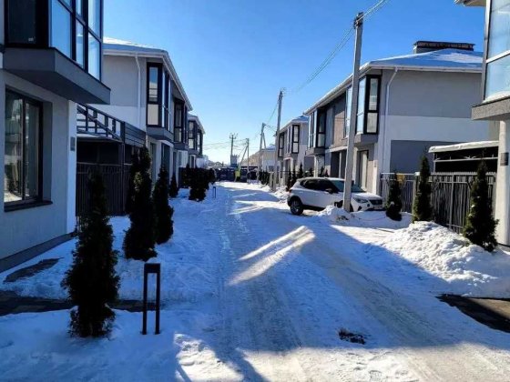 Дуплекс з гаражем та сховищем! КМ в Гатному/Крюківщина Крюківщина