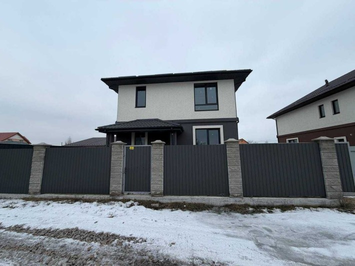 Двухэтажный дом 130 м² в топовой локации — 98 000$ - фото 1