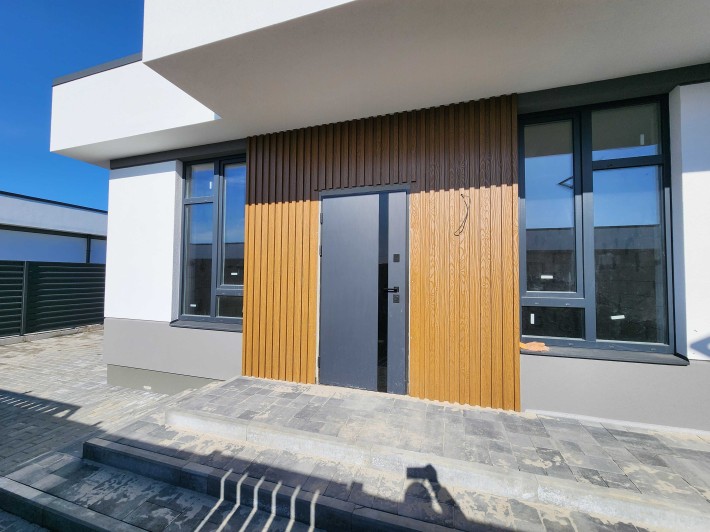 Вітаю! Продам будинок, дуплекс, 74 м2, газ. Телефонуйте. - фото 1