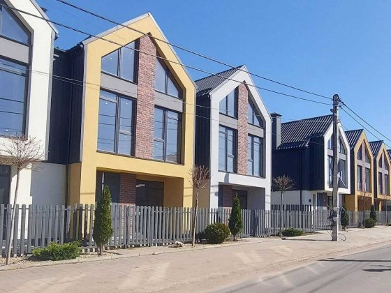 Таунхаус 177,47м², 4к, ГАЗ, ПІДВАЛ, двір, Святопетрівське.Без комісії. Святопетровское