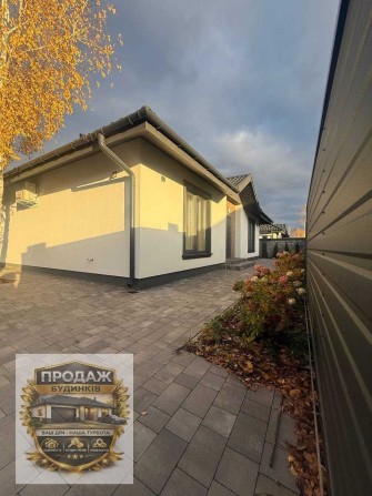 Продаж будинку з ремонтом та меблями від забудовника - фото 1