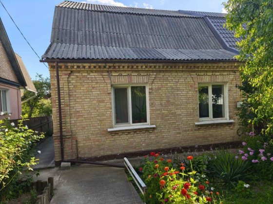 Продаж 1/2 будинку, 6 соток Ворзель