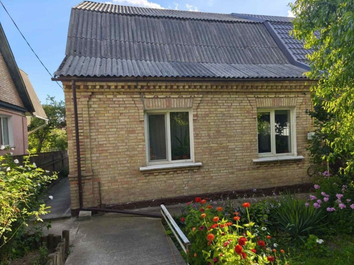 Продаж 1/2 будинку, 6 соток - фото 1