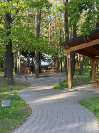 Продається  ОЗДОРОВЧИЙ КОМПЛЕКС на 8800 кв. м. у КОЗИНІ. - фото 1