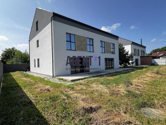 Продаж нового Дуплексу у зручній локації у с.Гатне біля метро. Гатне