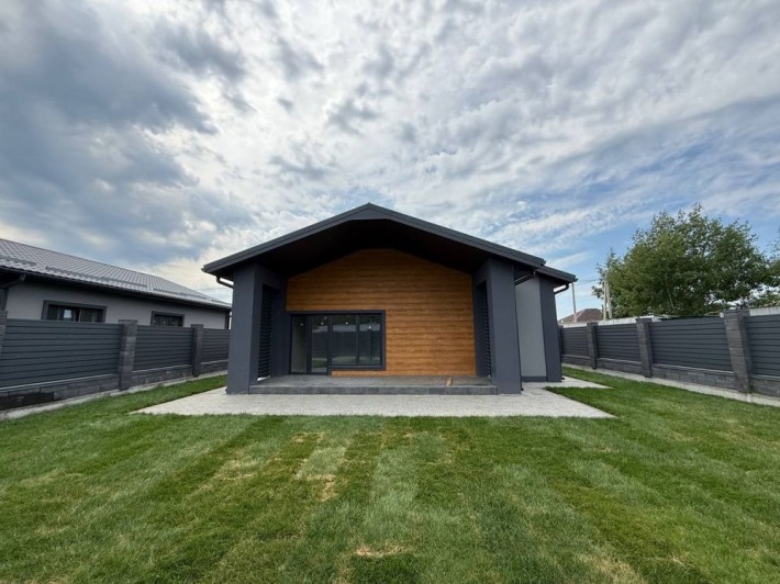 Одноповерховий будинок з ГАЗОМ в чудовій локації - фото 1