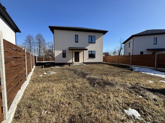 Без % Продаж будинку в КМ на Луговій (Білогородка) Білогородка