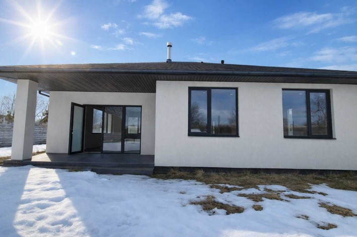 Будинок на 9 сотках з готовою теплою підлогою та каміном! - фото 1