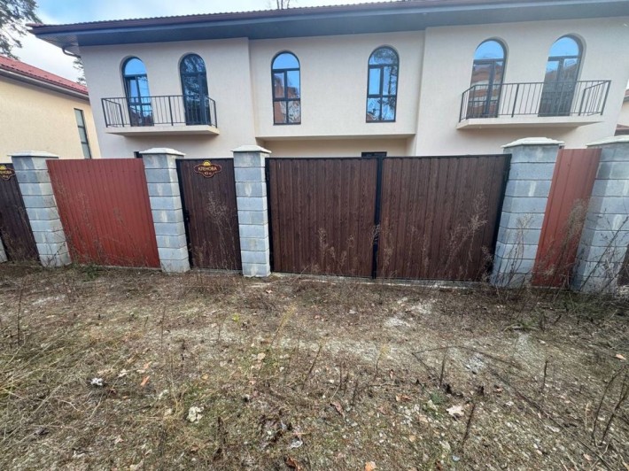 Таунхаус з хорошим наповненням. - фото 1