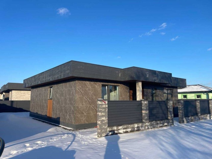 Будинок в стилі хайтек в гарному районі Білогородки біля Києва - фото 1