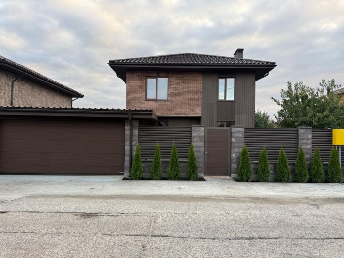 Будинок Гатне продаж - фото 1