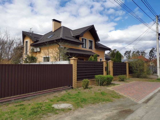 Продаж 2-х поверхового будинку з гаражем, 236 м., 10,5 сотки, Ворзель Ворзель