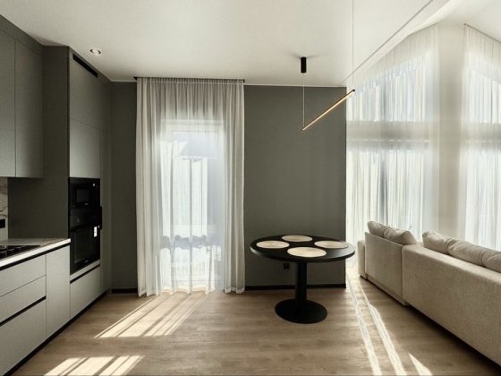 Продаж будинку з ремонтом в Гатному! Теремки 10 хв! Без комісії Гатне