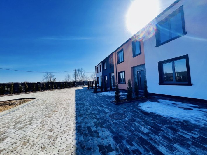 Таунхаус у курортному Ворзелі /59800 $ - фото 1