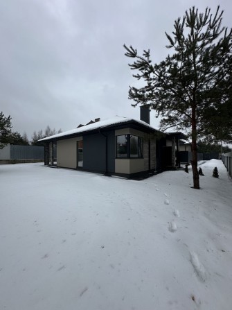 Будинок в оточенні сосен . Газ . Частковий ремонт ! - фото 1