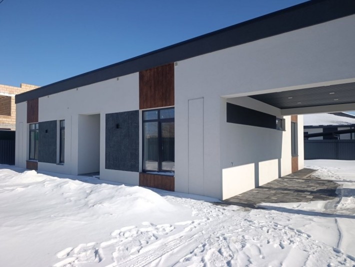 Булинок з початковим ремонтом біля Києва - фото 1