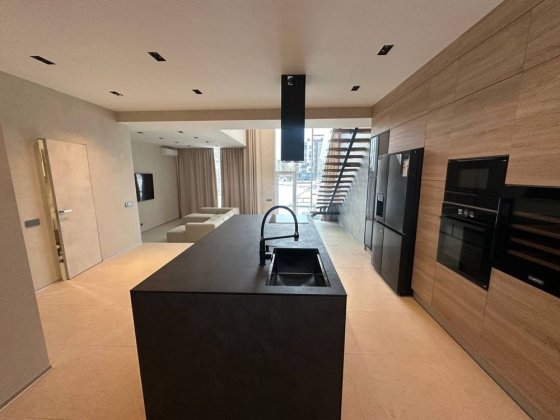 Таунхаус з ремонтом в Гатному. БЕЗ КОМІСІЇ Гатне