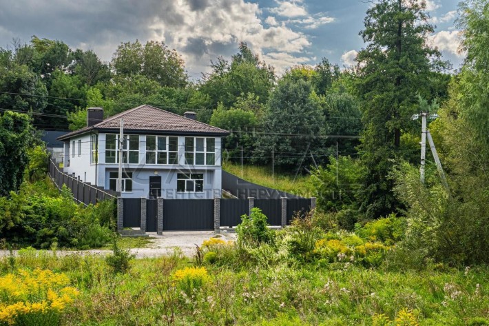 Продаж видовoго будинку Гатне біля річки, 203 м2 - фото 1