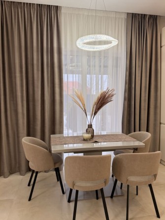 Дизайнерський будинок 216 м2 з усім наповненням у передмісті Києва - фото 1