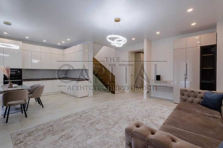 Продаж БУДИНКУ 213 кв.м. у Гатне Київ 2 км ТРЦ Respublika новий - фото 1