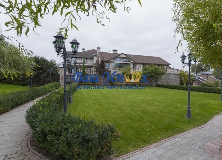 Продажа дома с выходом на Днепр. ул Старокиевская, село Козин - фото 1