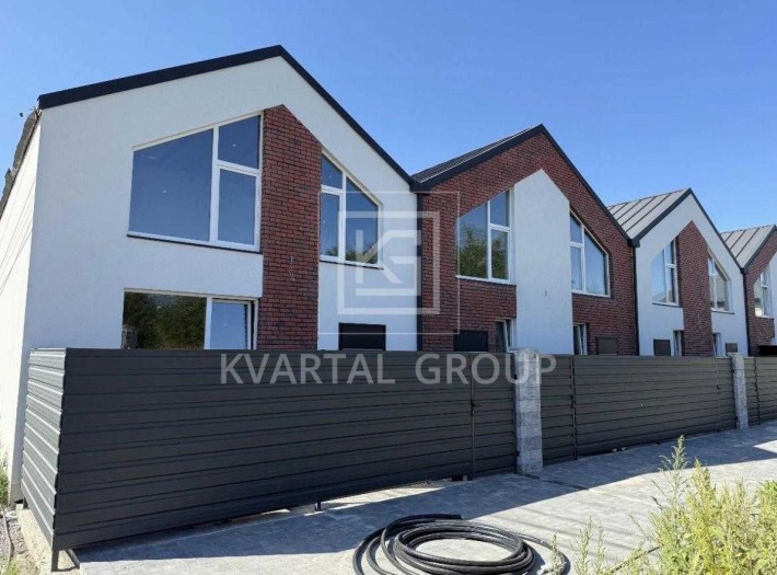 Продаж таунхаусів РОЗТЕРМІНУВАННЯ+ ЄОСЕЛЯ+! Тихе передмістя - фото 1