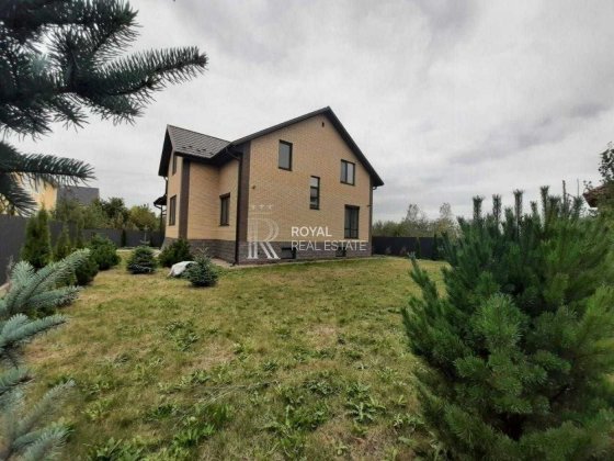 Продаж Будинок 5кім. 300м2 с. Гатне Газ Закрита Територія Гатне