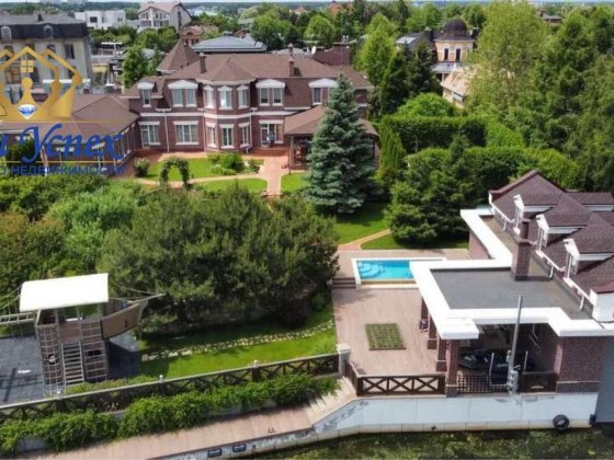 Продажа дома район Конче Заспа  с выходом на Днепр. Большая Дамба. Козин