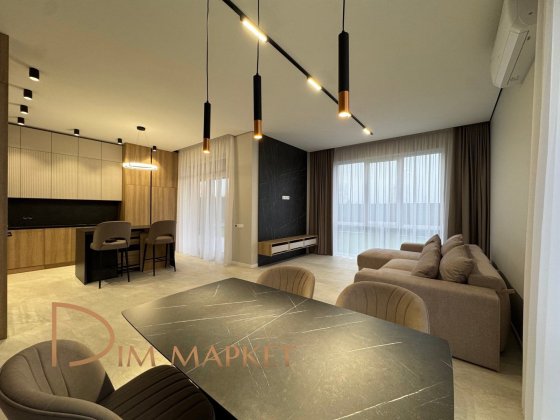 Новий ДІМ/газ/інвертор/батарея/ з навісом для авто/містечко