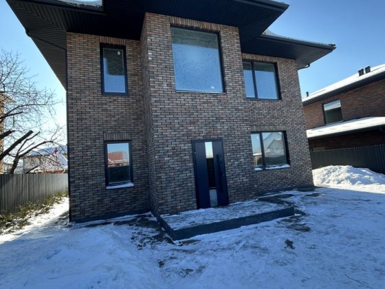 Шикарний будино в  Гатному Гатне