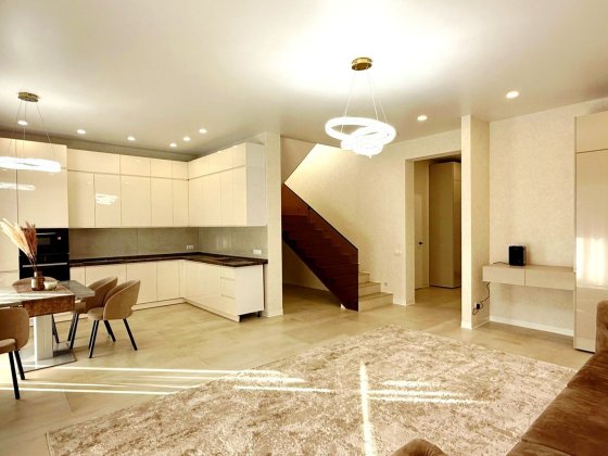 Продаж Будинку з Гаражем | Без Комісії | Меблі та Техніка | Київ в 2км Гатне