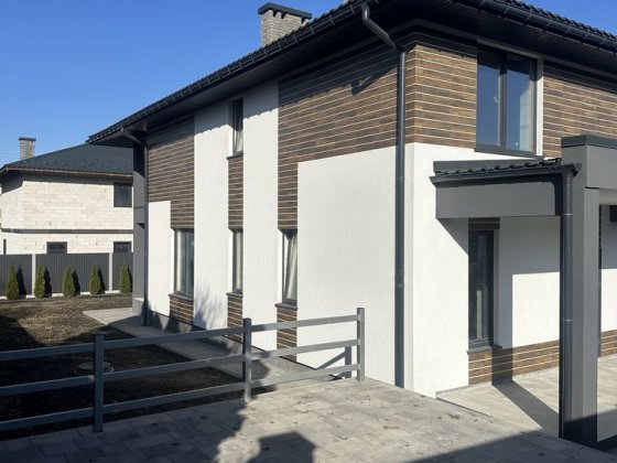 Продажа 2 этажного дома с участком на 6 соток, 197 кв. м, 5 комнат Ходосівка