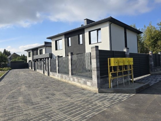 Дуплекс 110 м2 є газ 3.5 соток с. Ходосівка поруч Лісники Мануфактура Ходосівка