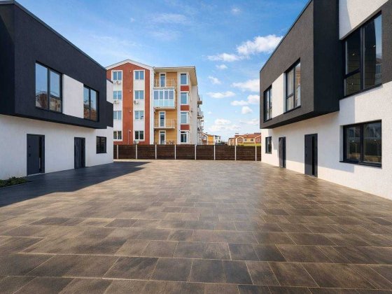 Останній таун з двориком 76м2 ЖК Амстердам